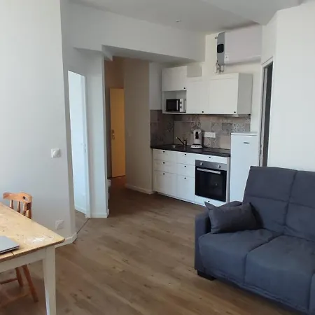 1g 35m2 1 Etage * Saujon