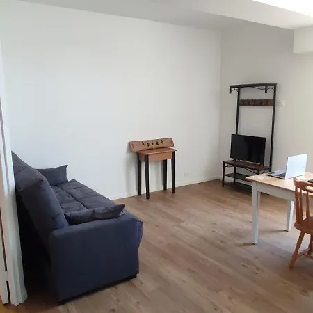 1g 35m2 1 Etage Apartmán Saujon